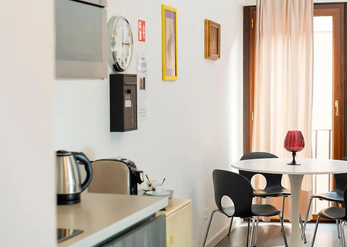 Saint Caterina House - Campo De' Fiori * Rome